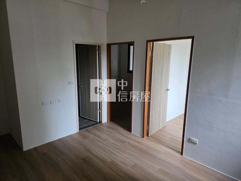 冬山河都心首選成家電梯兩房房屋室內格局與周邊環境