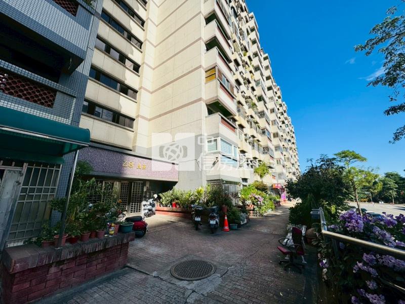 國宅精美3房房屋室內格局與周邊環境