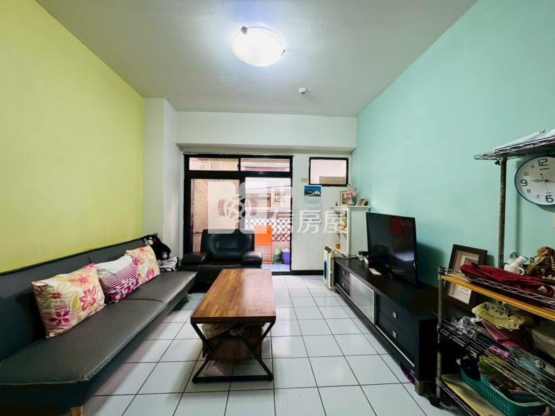 國宅精美3房房屋室內格局與周邊環境