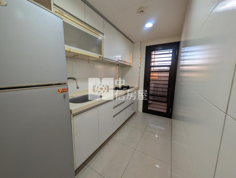 捷境中壢交流道大3房車房屋室內格局與周邊環境