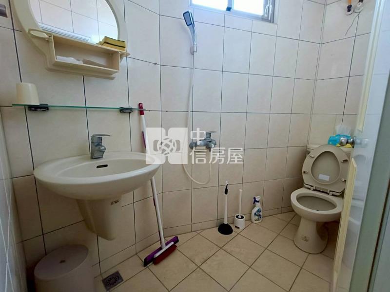 正學區店住房屋室內格局與周邊環境