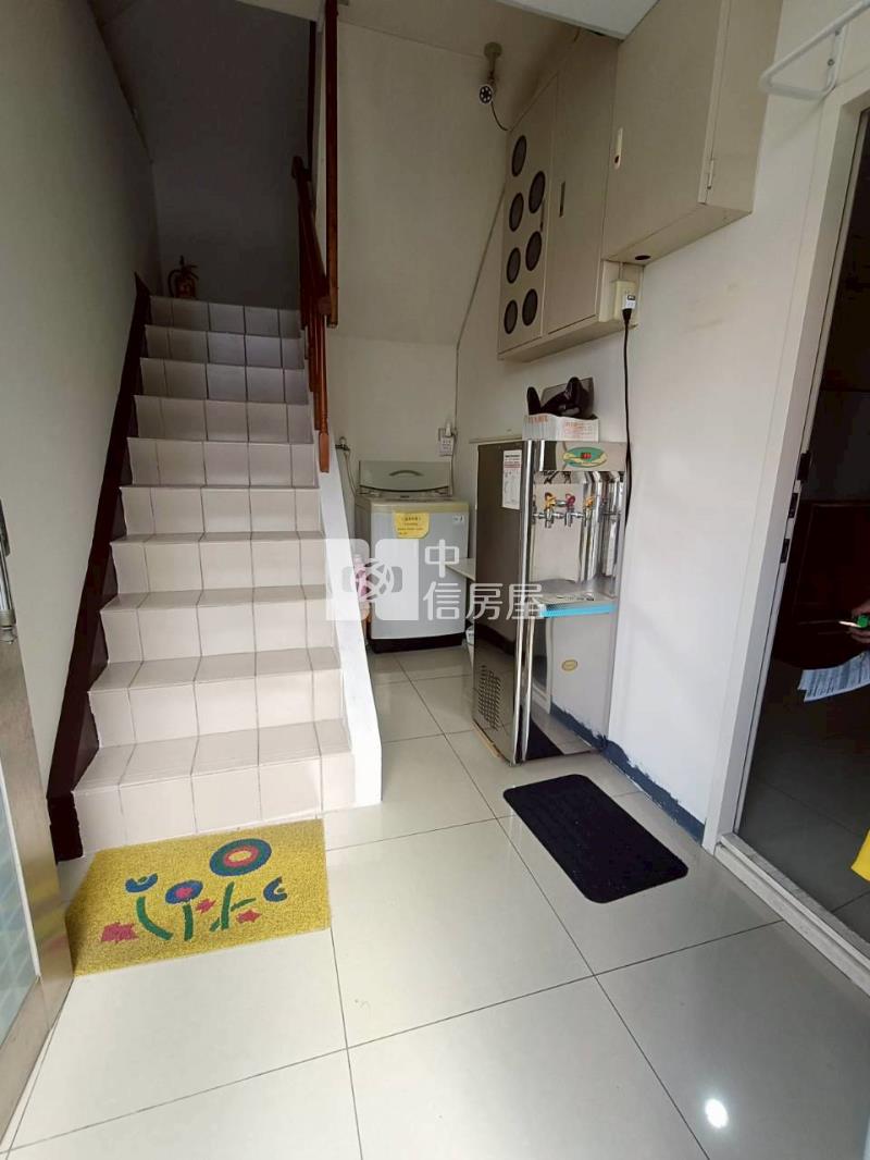 正學區店住房屋室內格局與周邊環境