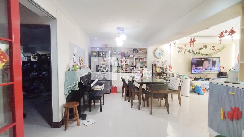 麗富金城大3房房屋室內格局與周邊環境