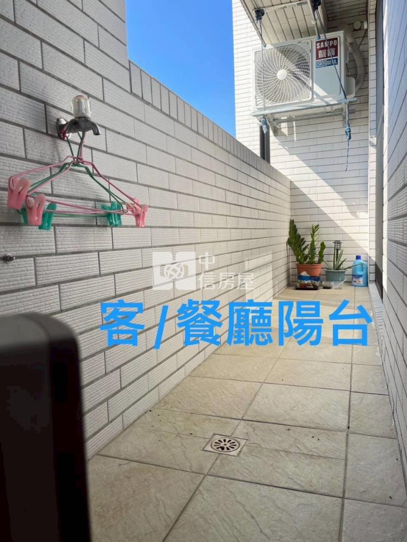 學甲晶硯大兩房輕屋齡華廈房屋室內格局與周邊環境