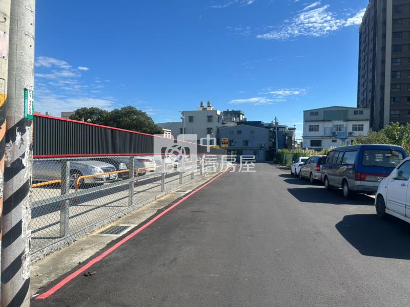 晉元路旁 都計內農地房屋室內格局與周邊環境