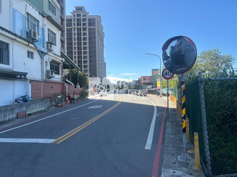 晉元路旁 都計內農地房屋室內格局與周邊環境