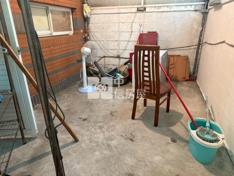 楊梅車站鵬程萬里四房車透天房屋室內格局與周邊環境