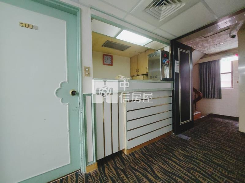 火車站商圈精華地段收益佳旅宿房屋室內格局與周邊環境