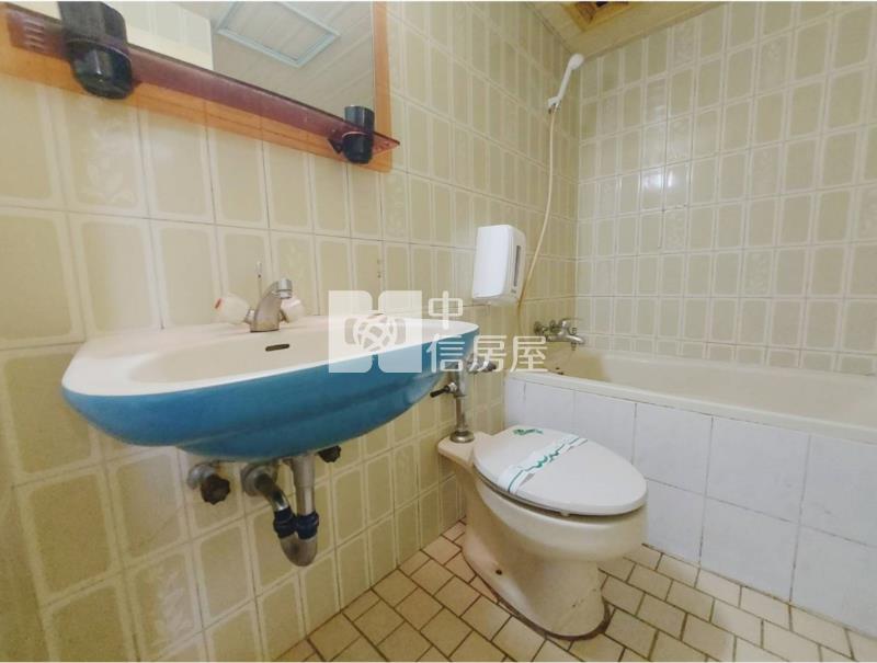 火車站商圈精華地段收益佳旅宿房屋室內格局與周邊環境