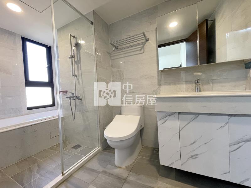 櫻花劍橋花園三房平車房屋室內格局與周邊環境