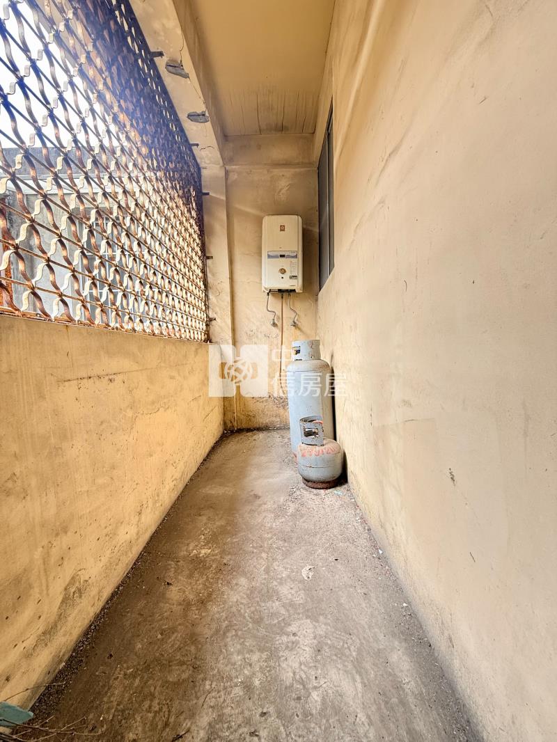 豐年社區8米面寬日式雙拼別墅房屋室內格局與周邊環境