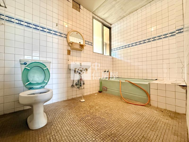 豐年社區8米面寬日式雙拼別墅房屋室內格局與周邊環境