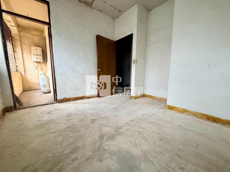 豐年社區8米面寬日式雙拼別墅房屋室內格局與周邊環境