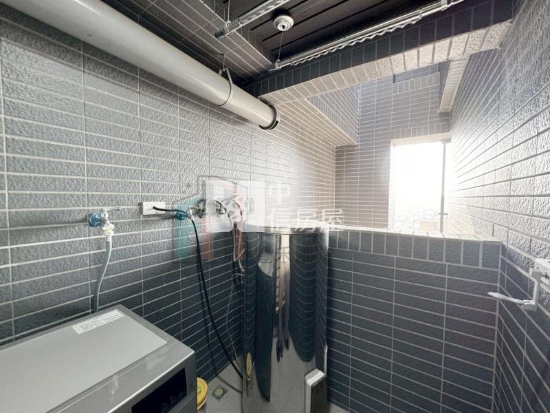 【豐禾】新竹女中裝潢美三房車房屋室內格局與周邊環境