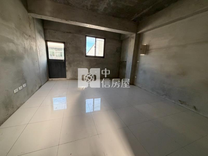 龍潭市區全新電梯別墅房屋室內格局與周邊環境