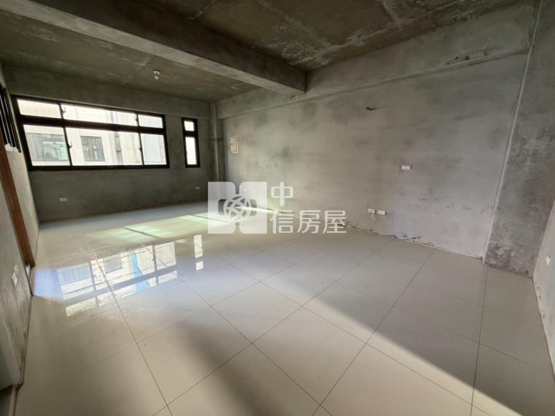 龍潭市區全新電梯別墅房屋室內格局與周邊環境