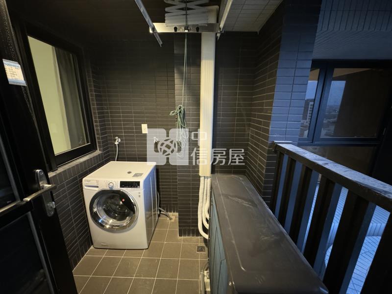 青埔高鐵前景觀2房+平車房屋室內格局與周邊環境