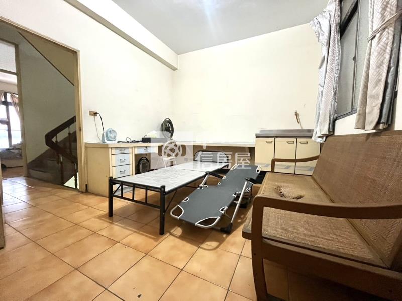 烏日九德7房大地坪透天/大家庭最舒適的選擇！房屋室內格局與周邊環境