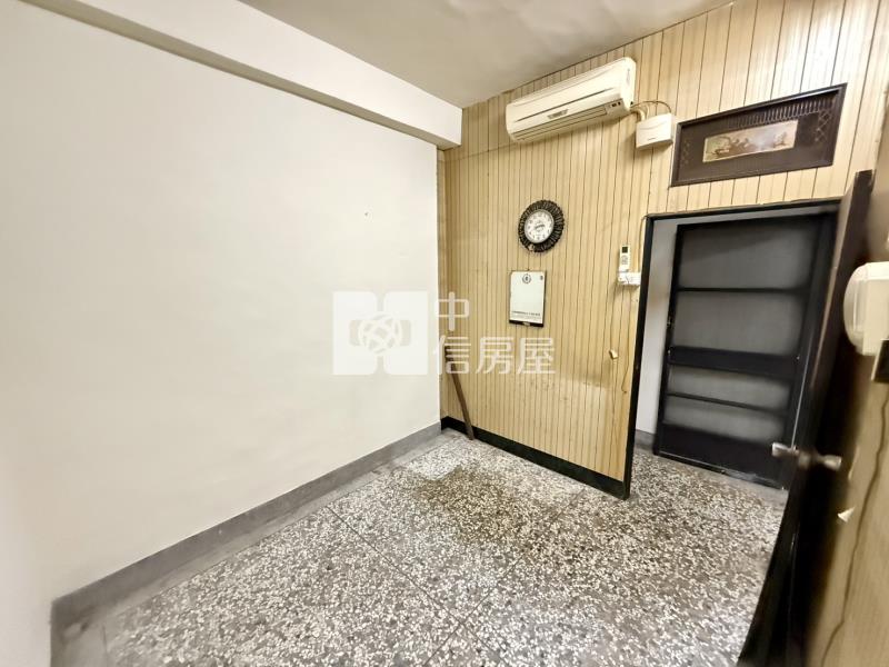 十九甲新仁市場活路美透天房屋室內格局與周邊環境