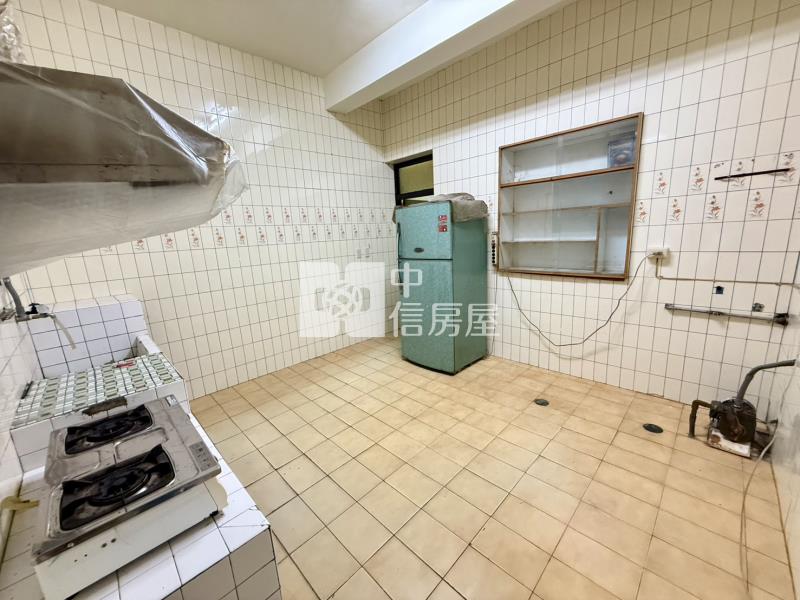 十九甲新仁市場活路美透天房屋室內格局與周邊環境