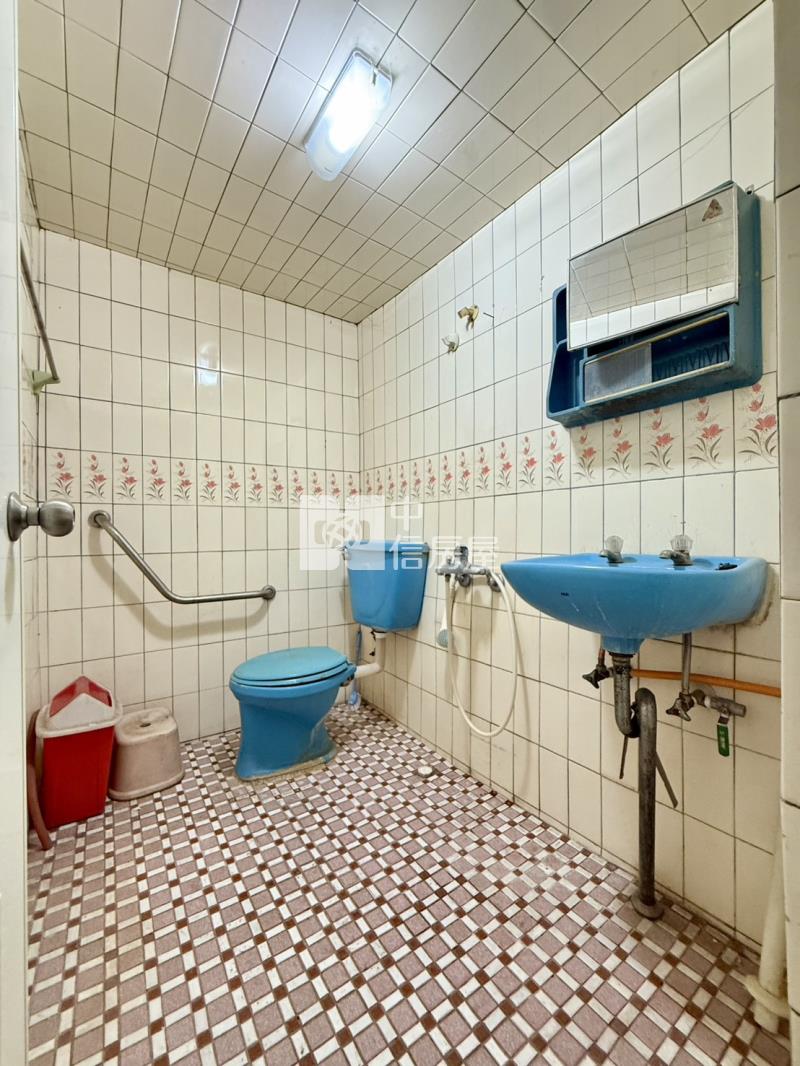 十九甲新仁市場活路美透天房屋室內格局與周邊環境