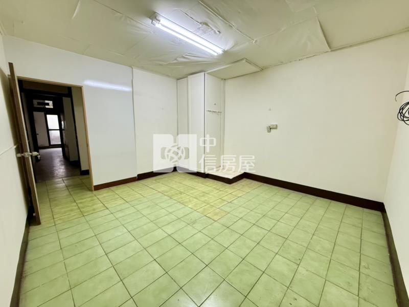 十九甲新仁市場活路美透天房屋室內格局與周邊環境