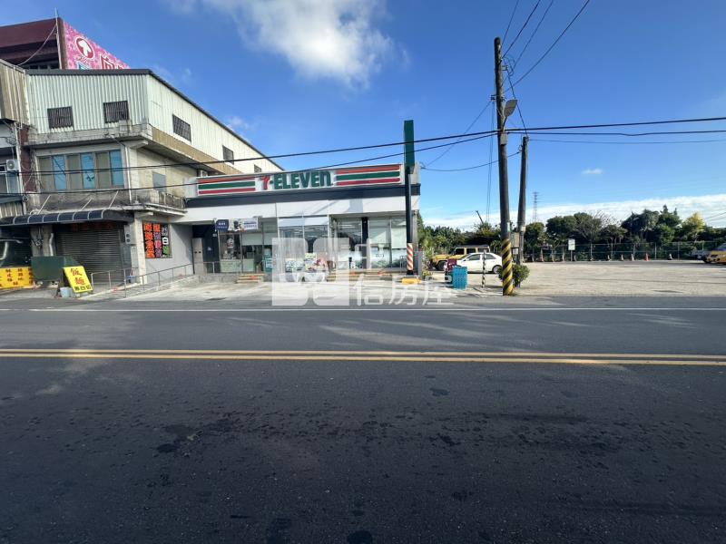 正新華路甲建房屋室內格局與周邊環境