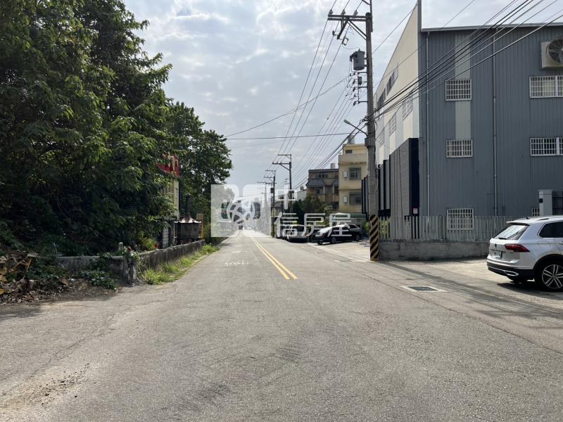 中台科大旁建地房屋室內格局與周邊環境