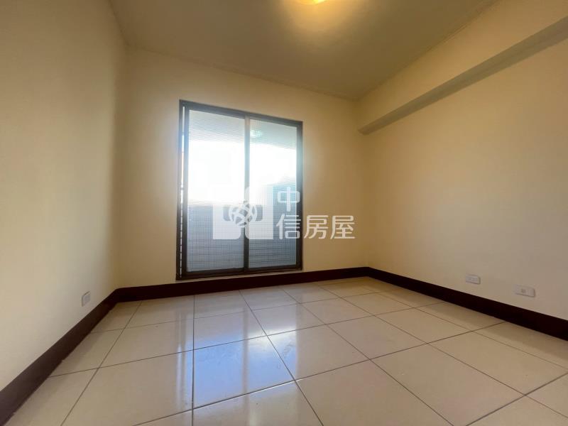 新高國小旁視野戶大四房房屋室內格局與周邊環境