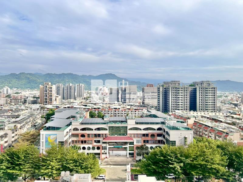 太平樹孝商圈3+1房高樓視野戶房屋室內格局與周邊環境