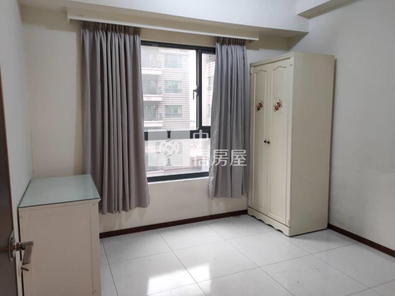 中壢夜市民權經典三房車房屋室內格局與周邊環境