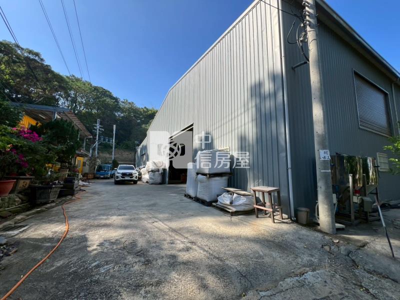 烏日溪尾大橋旁正彰南路大地坪廠房房屋室內格局與周邊環境