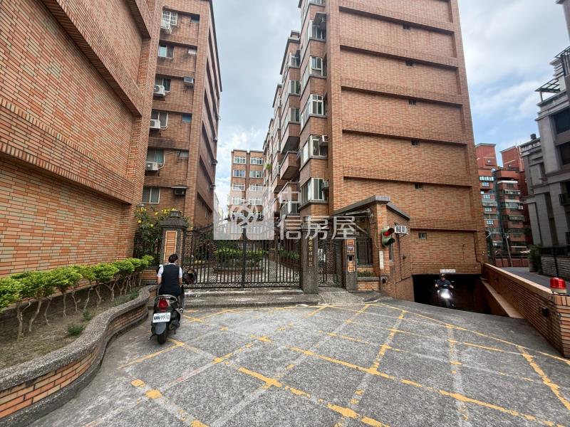 楊梅富俋吉祥稀有四房車房屋室內格局與周邊環境