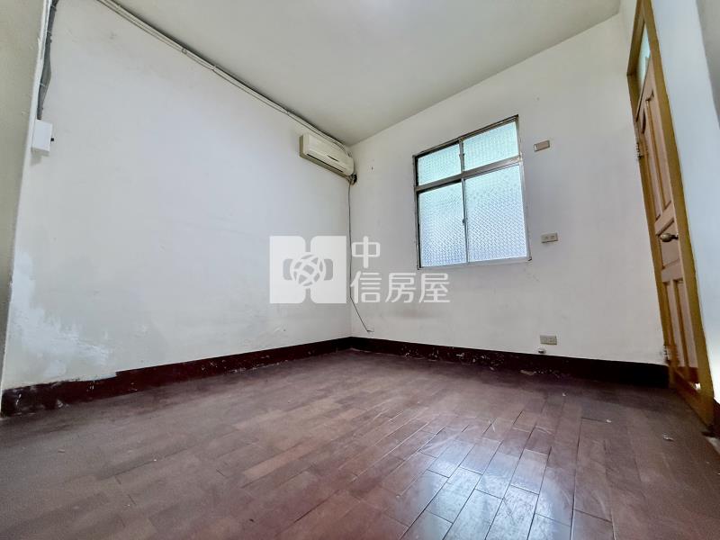 太平運動場旁臨路大面寬4房雙車透天房屋室內格局與周邊環境