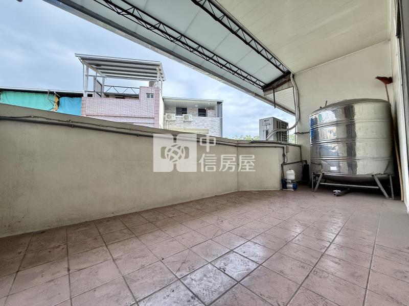 太平運動場旁臨路大面寬4房雙車透天房屋室內格局與周邊環境