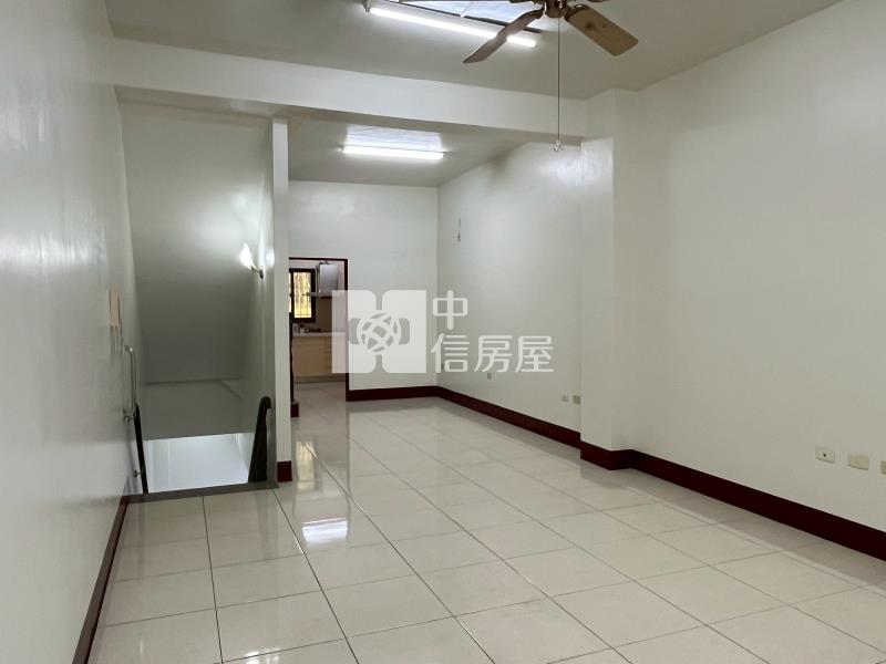 屏東和平路近藝術館店面房屋室內格局與周邊環境