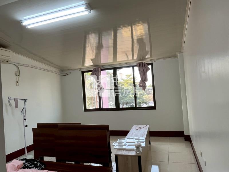 屏東和平路近藝術館店面房屋室內格局與周邊環境