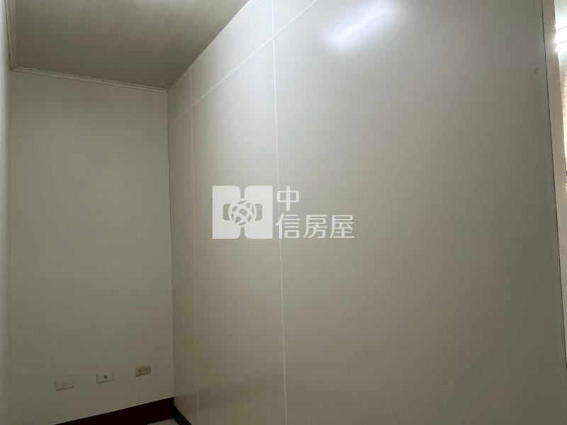 屏東和平路近藝術館店面房屋室內格局與周邊環境