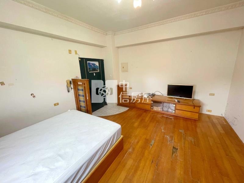 音樂泉邊間溫泉套房房屋室內格局與周邊環境