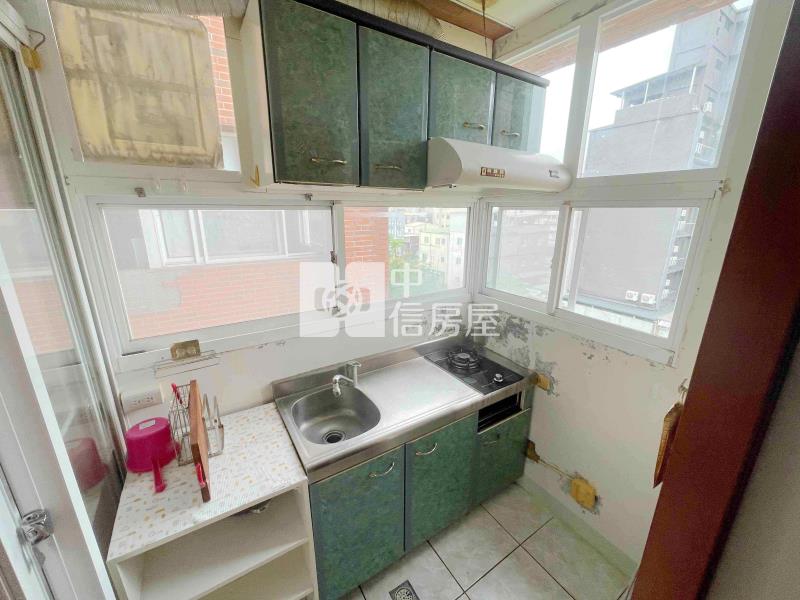 音樂泉邊間溫泉套房房屋室內格局與周邊環境