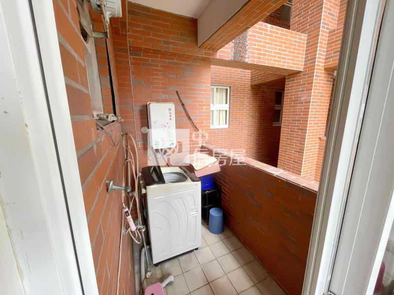 音樂泉邊間溫泉套房房屋室內格局與周邊環境