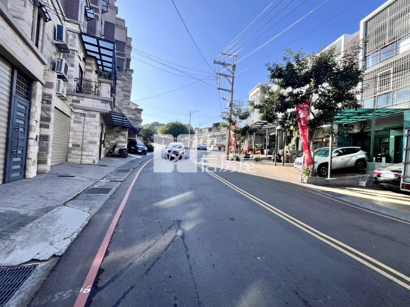 新社之星精美臨路別墅A房屋室內格局與周邊環境