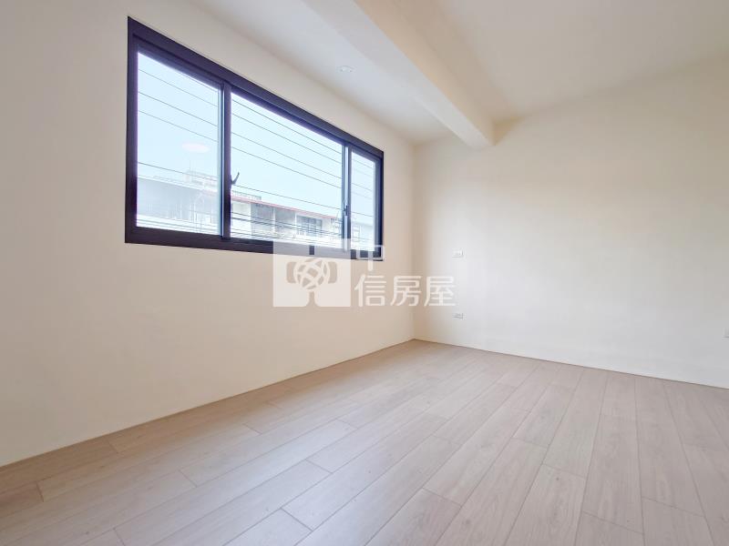 宜欣國小臨路美透天房屋室內格局與周邊環境