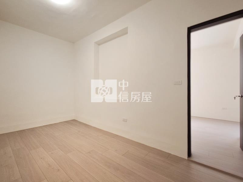 宜欣國小臨路美透天房屋室內格局與周邊環境