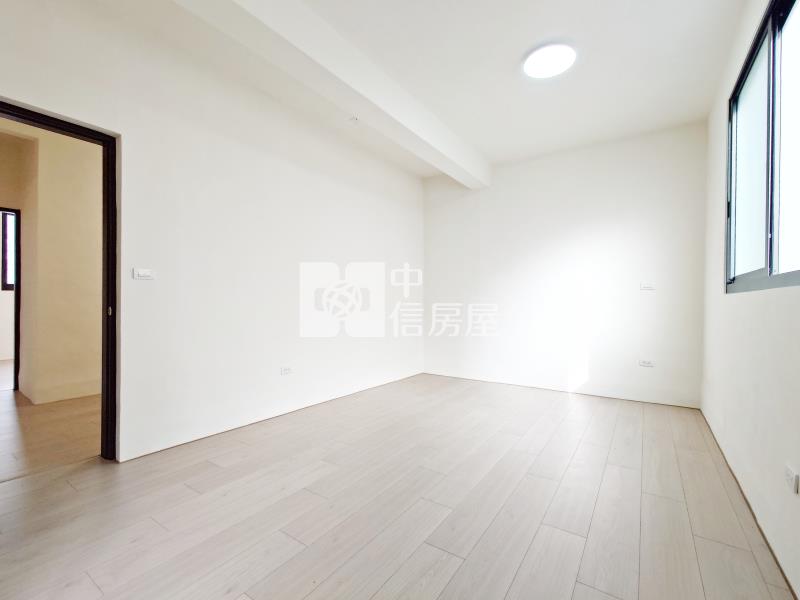 宜欣國小臨路美透天房屋室內格局與周邊環境