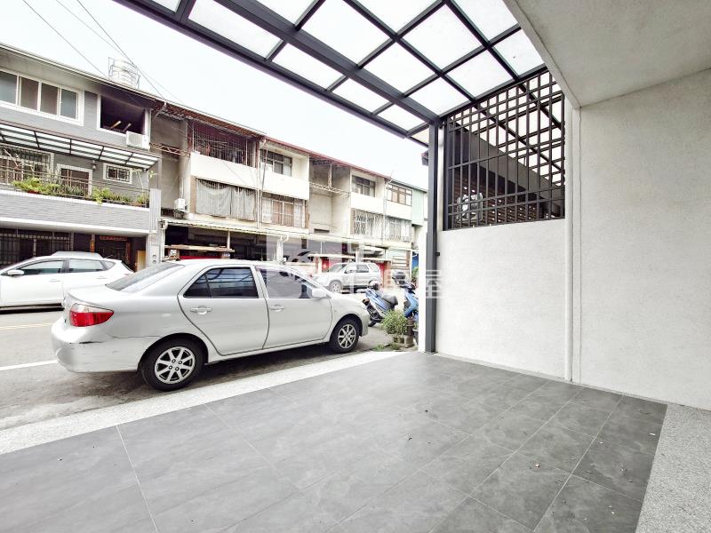 宜欣國小臨路美透天房屋室內格局與周邊環境