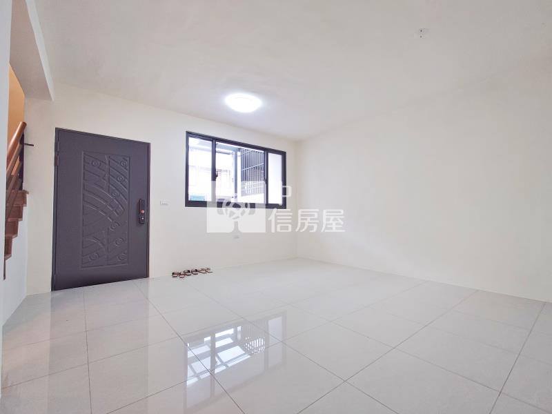 宜欣國小臨路美透天房屋室內格局與周邊環境