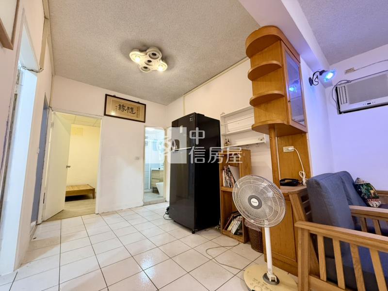 文心中清捷運2樓3房美寓房屋室內格局與周邊環境