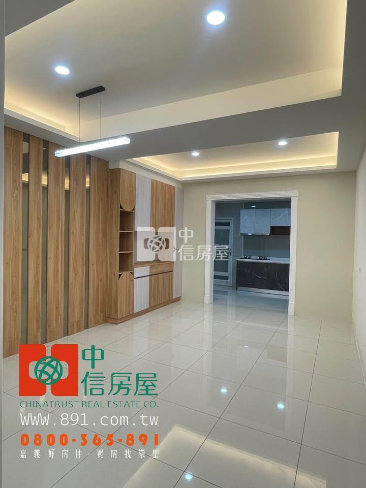 自強街全新整理車庫透天房屋室內格局與周邊環境