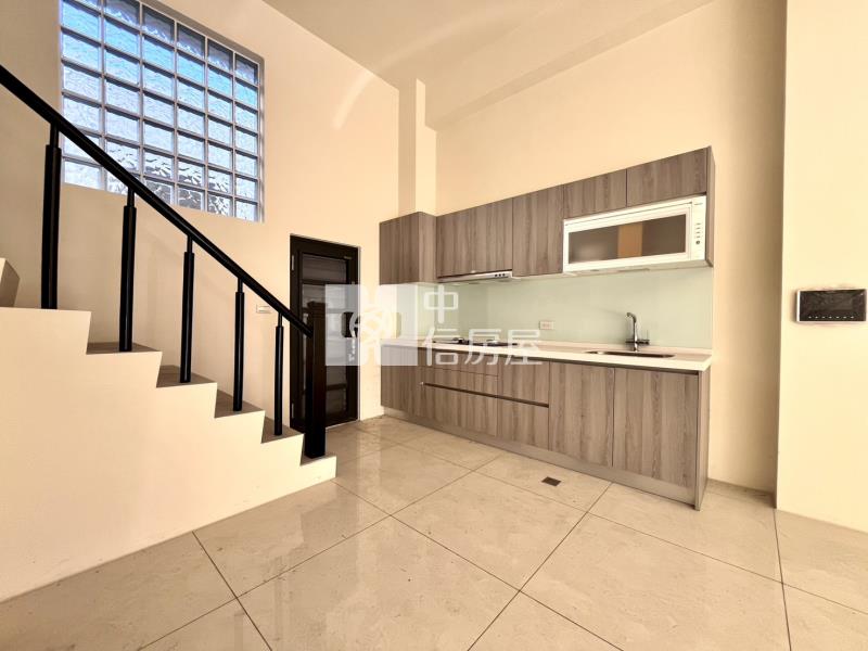 新社之星精美臨路別墅B房屋室內格局與周邊環境